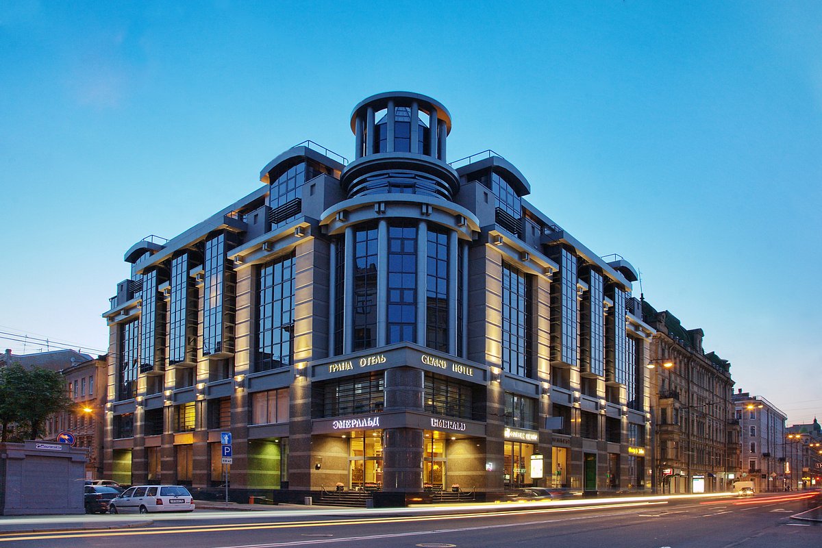 GRAND HOTEL EMERALD